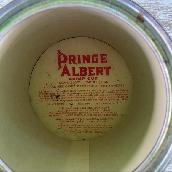 Vintage Antique Prince Albert Red Tobacco Tin, round red tin with opener - Picture 9 of 13